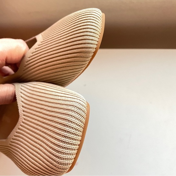 Vivaia NWOB Square-Toe V-Cut Flats Margot 2.0 Beige Almond Breathable 10.5 - Picture 3 of 12